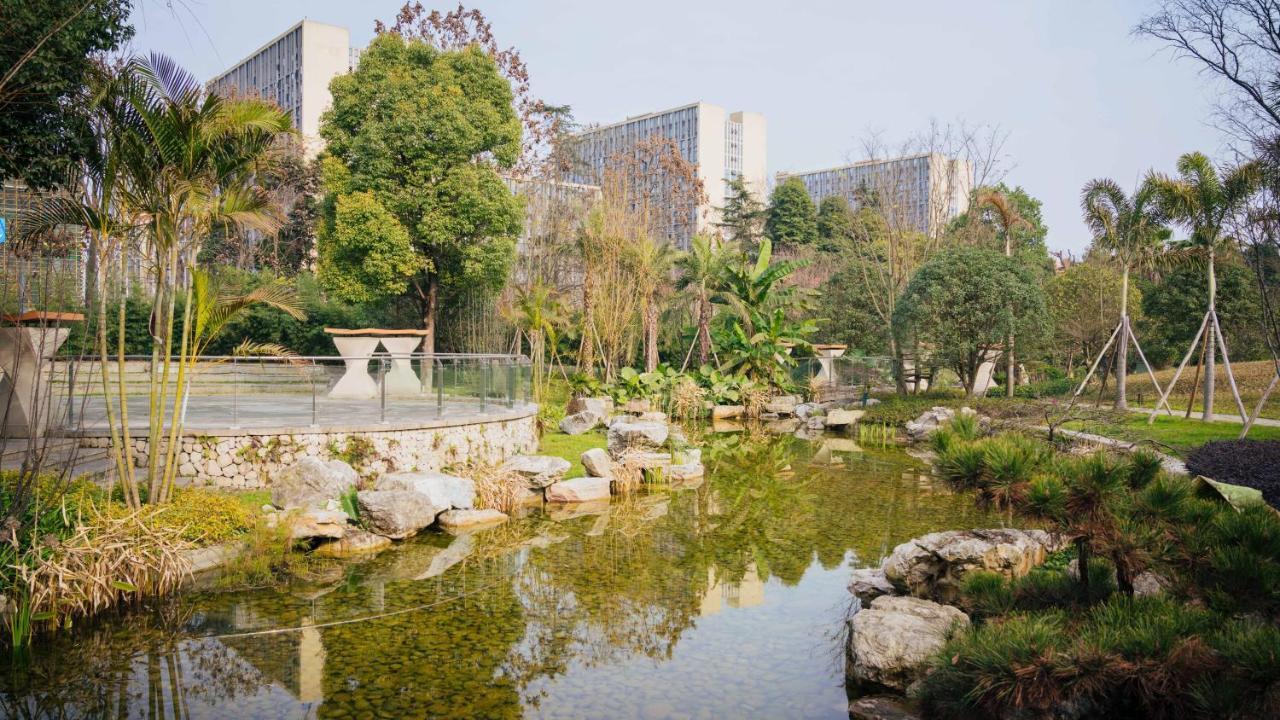 Tivoli At Cultural Heritage Park Chengdu Extérieur photo